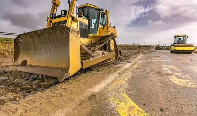 Heavy Equipment GPS Tracking System Cost and Benefits